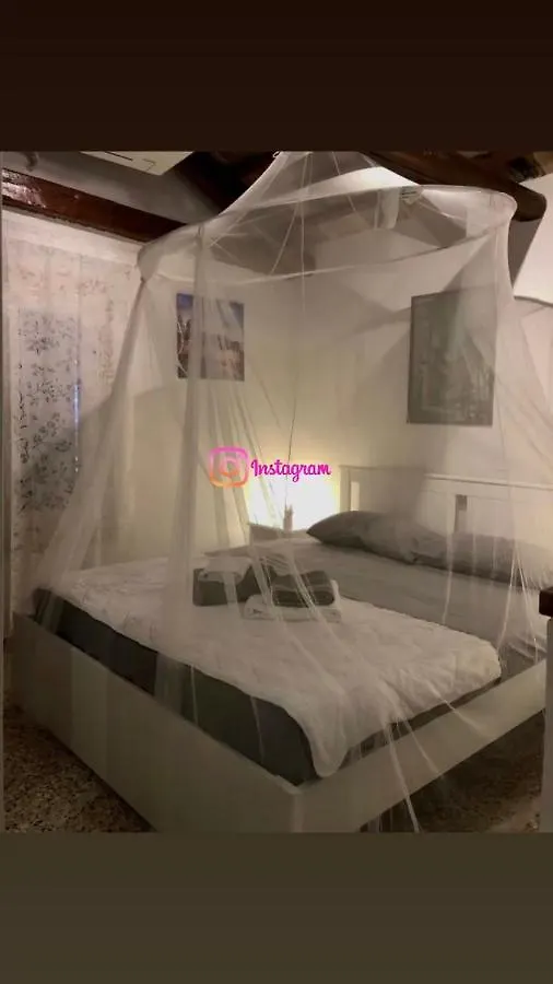 شقة Salamon Guest House البندقية إيطاليا