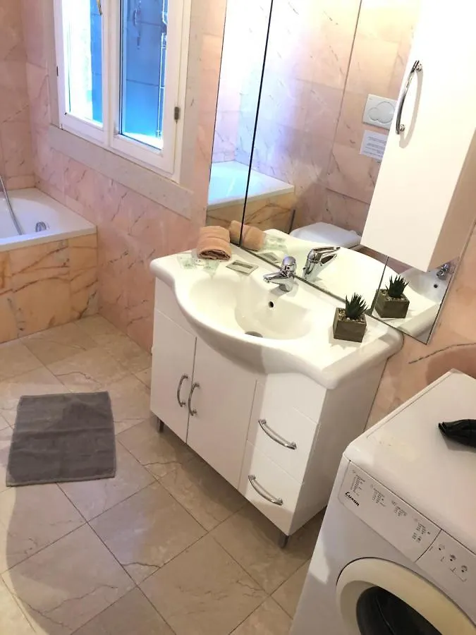 Salamon Guest House Venice