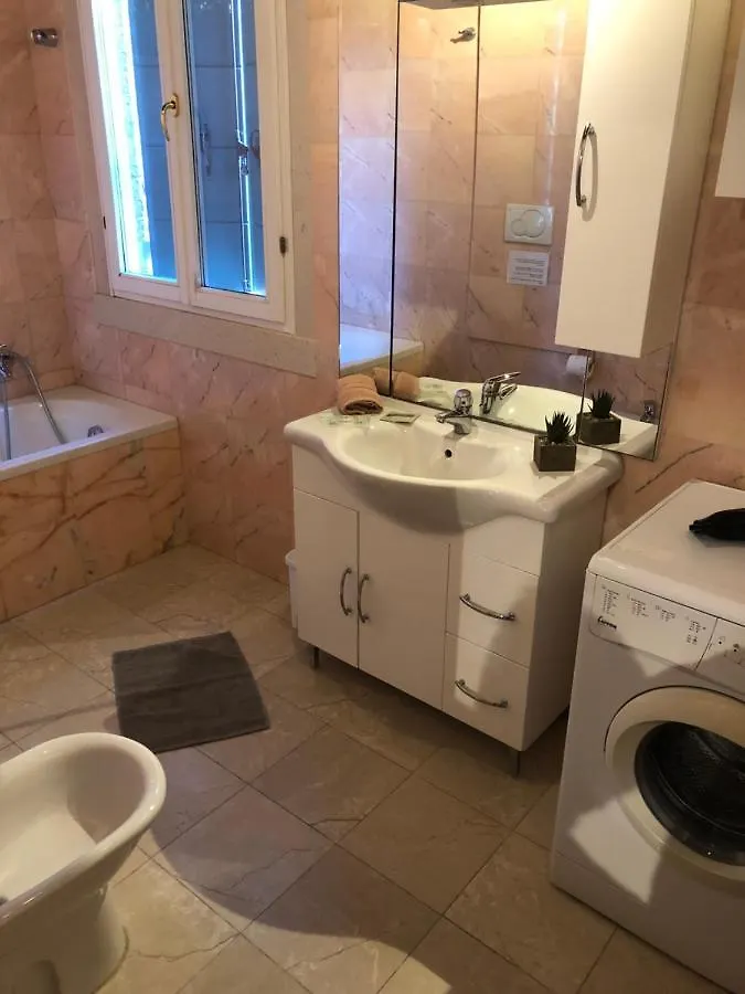 Salamon Guest House Venice Apartment